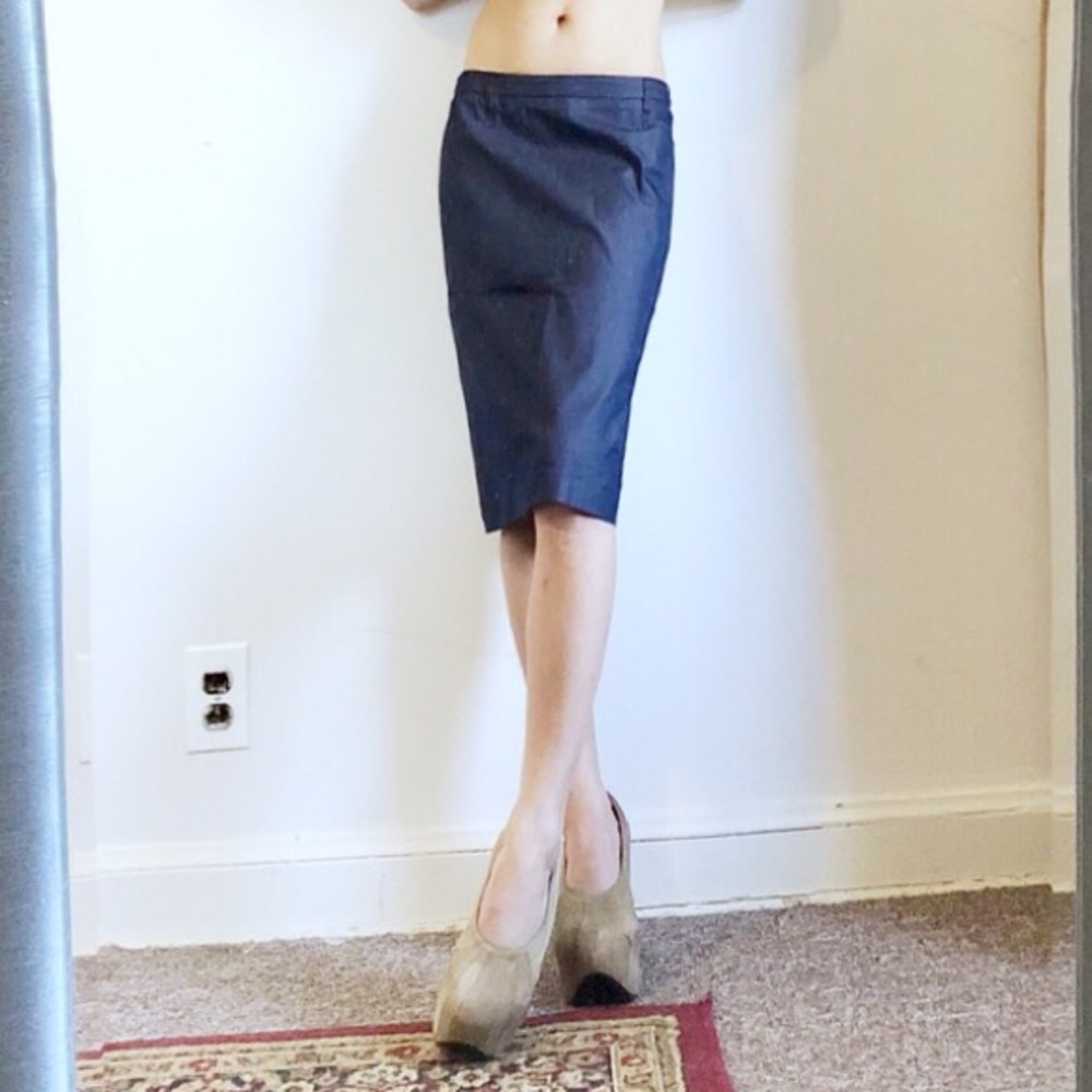 BCBG Suit - Picture 3 of 8